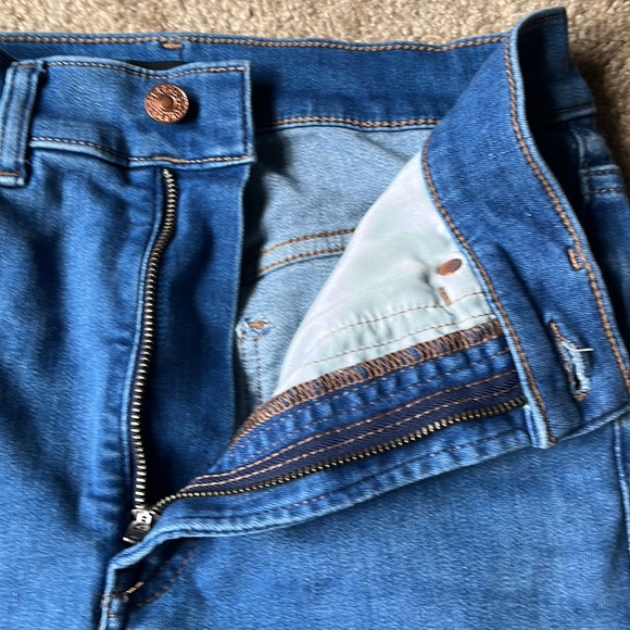 Express Slim Super High Rise - Picture 4 of 10